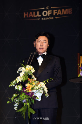 [포토]신태용 감독, K리그 명예의 전당에!