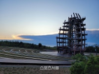 강원특별자치도, 2023강원세계산림엑스포 랜드마크 전망대 「솔방울전망대」 준공