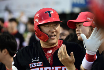 ‘최형우 1500타점 역전 투런+변우혁 쐐기 쓰리런’ KIA, 한화에 6-4 승리 [SS대전in]
