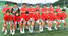 창단 ‘첫 골’ 넣고 눈물…도내 ‘유일’ 여자 중등팀 제주서중 이야기[여왕기]