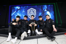 저력의 농심 레드포스, PMPS 페이즈 2 창단 첫 우승…세계 무대는 디플러스에게[SS대전in]