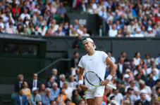 20세 영건 빅매치...알카라스, 루네 3-0 완파 4강 안착 [2023 윔블던]