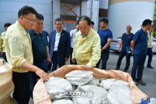 [포토]이병선 속초시장, 환경자원사업소 방문