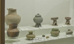 삼척시립박물관, 지진 대비 전시 유물 고정 작업 완료