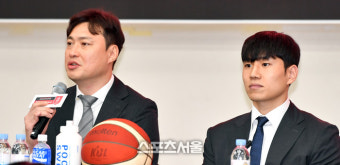 [포토]‘올시즌 임하는 포부 밝히는’ 송영진 감독
