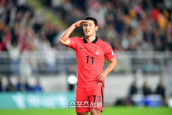 [포토]‘다들 잘 보신거죠!’ 황희찬 골