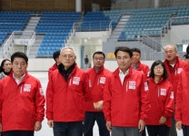 김진태 강원특별자치도지사, 유인촌 문화체육관광부 장관과 2024 동계청소년 올림픽 현장 점검