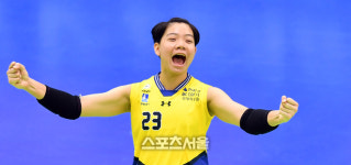 [포토]‘득점에 환호하는’ 한미르