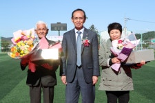 홍천군, ‘제27회 노인의 날 기념’ 홍천읍 어르신 한마음 축제 성황리 개최