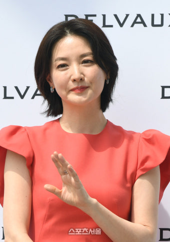 이영애, ‘김건희 친분설’ 유튜버 고소…“지금이라도 사과하면 취하”[공식]