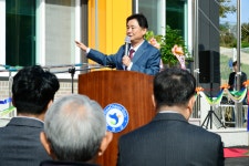 [포토]화천군, 화천읍 윗대이리 경로당 준공식