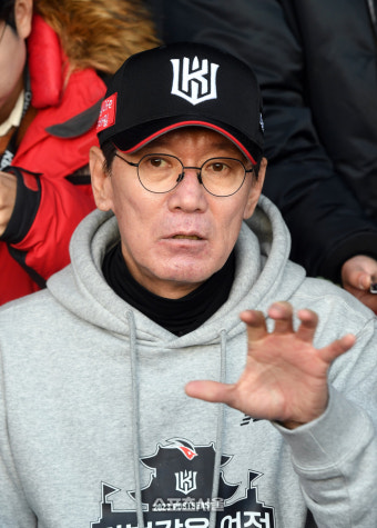 [포토]KT 위즈 이끄는 이강철 감독