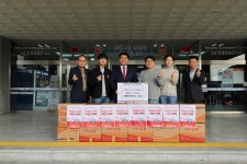동해청년회의소·청년단체 오랩, 후원품 기탁