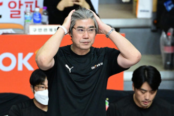 ‘완패’ 오기노 감독 “레오 포함 선수들 배구IQ, 7팀 중 가장 떨어져”[현장인터뷰]