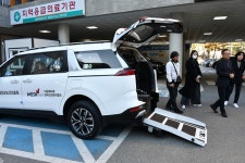 한국건강관리협회 강원도지부, 평창군보건의료원 장애인특화차량 지원