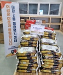 원주시 윤가네 숯불구이, 관내 저소득 취약계층 위해 쌀 50포 기탁