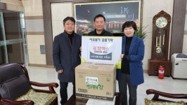 홍천군 ㈜서민식품, 홍천읍에 ‘208만원 상당 김’ 기부