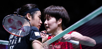 안세영 이어 천위페이도 4강전 탈락 ‘충격’...시즌 왕중왕 결승 대결 무산 [BWF 월드투어 파이널]