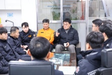 [포토]박상수 삼척시장, 도계읍 119안전센터 격려방문