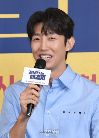 [포토]‘끝내주는 해결사’ 출연 소감 밝히는 강기영
