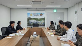 김숙자 홍천소방서장, 국군홍천병원과 의료계 파업 대책 논의