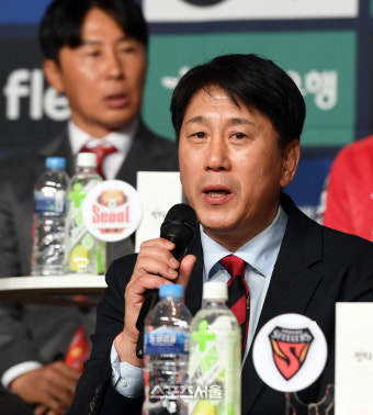 [포토]‘2024 K리그 개막 출사표’ 포항스틸러스 박태하 감독