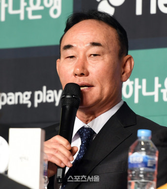 [포토]‘우린 무조건 필승입니다!’ 제주유나이티드 김학범 감독