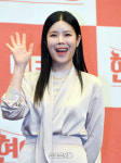 [포토]린, 환한 미소로!