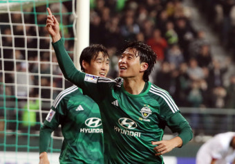 명예회복 벼르는 전북, 대전과 첫판 가까스로 1-1 무승부…안현범 극적 동점골
