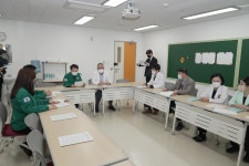 육동한 춘천시장, 지역의료기관 현장 방문·의료진 격려
