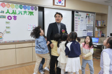 김진태 강원지사 “1거 5득 강원형 늘봄학교 확대할 것”
