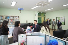 육동한 춘천시장, 장애인의 날 맞이 복지시설 방문