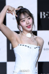 [포토]비웨이브 제나, 깜찍하게!