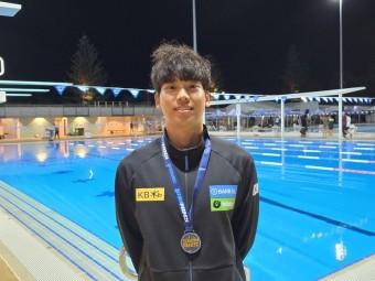 수영 이주호, 호주 오픈선수권 배영 200m 金…김우민은 자유형 400m서 동메달