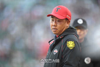 ‘볼’인줄 알고 뛴 최형우 주루사…KIA 이범호 감독 “우리가 조심해야 했다” [백스톱]