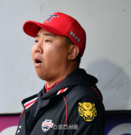 [포토]‘단디 좀 해보자!’ 이범호 감독