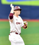 ‘OPS 0.881’ 이형종, 왼쪽 발등 골절→복귀까지 3개월…키움 ‘날벼락’ 떨어졌다 [SS메디컬체크]