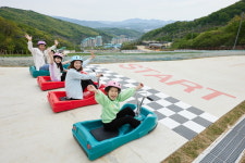 ‘다이나믹하게 즐기는 봄 가족 여행’ 곤지암리조트, ‘루지360’·‘곤돌라 하늘공원’ 27일 개장
