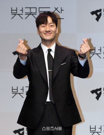 [포토]박해수, ‘벚꽃동산’ 많이 사랑해 주세요!