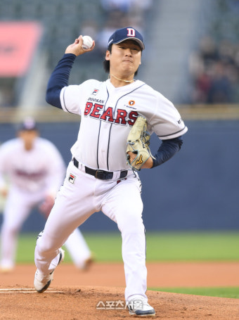 [포토] 시즌 첫 승에 도전하는 곽빈