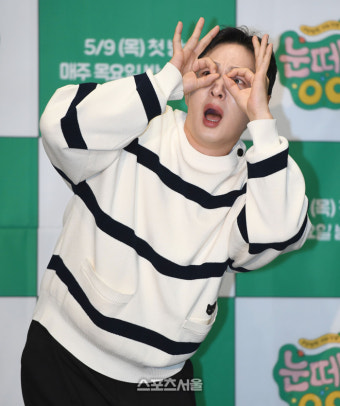 [포토] 이창섭 ‘눈떠뵈 MC 등극’
