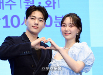 [포토]‘함부로 대해줘’ 김명수-이유영, 케미 기대해 주세요!