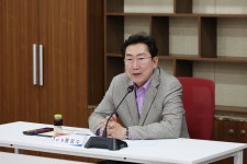 원강수 원주시장, ‘흥업면 발전협의회 간담회’ 참석