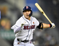 [포토]‘역전 그랜드슬램 환호하는’ 양석환