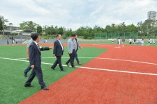 이병선 속초시장, 설악중학교 ‘인조잔디 운동장 개장식’ 참석