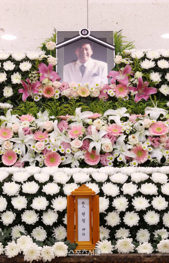 [포토]故 현철, 영정속에선 미소를