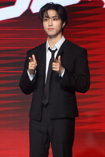 “아직도 배고프다” 스트레이 키즈, 재계약+’칙칙붐’으로 전세계 ‘씹어 먹을’ 패기[SS현장]