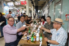 홍천군의회, ‘왁자지껄 홍천야시장 개장식’ 참석
