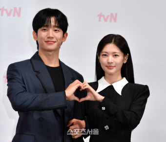 ‘엄친아’ 정해인 “정소민, 무장해제 웃음에 설렜다”