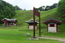 단종의 비극이 서린 강원도 영월, 500년이 지났지만 아직도 청령포와 장릉에는 참배객이 끊이지 않아···